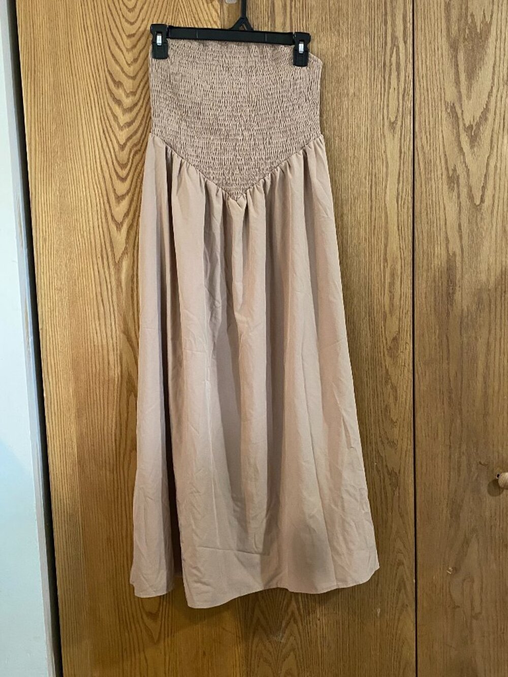 Womens Taupe Strapless Midi Maxi Dress Medium Smocked Top V Seam Boho Cottage